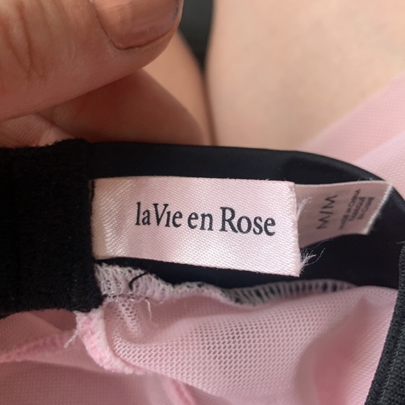 Lingerie top with lace chest - Picture 3 of 3